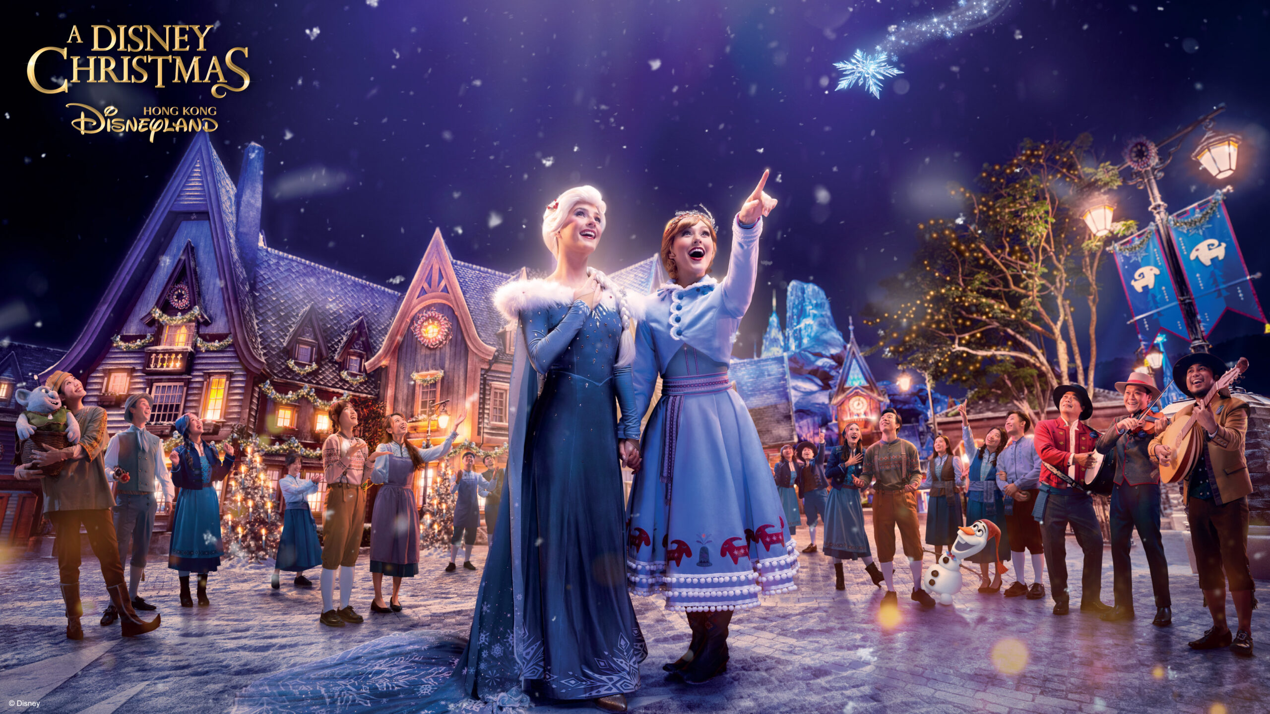 “A Disney Christmas” at Hong Kong Disneyland ResortBrings Firstever Snowy Christmas to World of